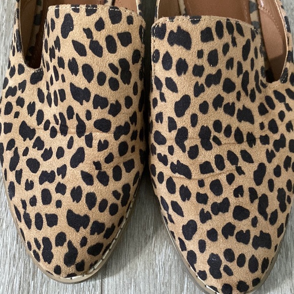 Indigo Rd. Leopard Mules - Picture 4 of 5